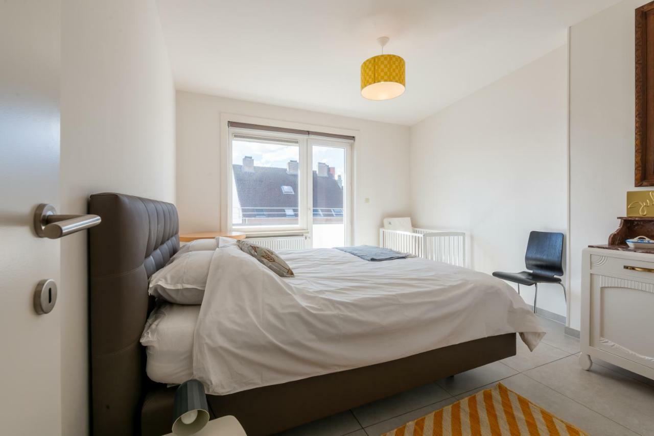 Modern Apartment With Free Parking Oostende Exterior foto